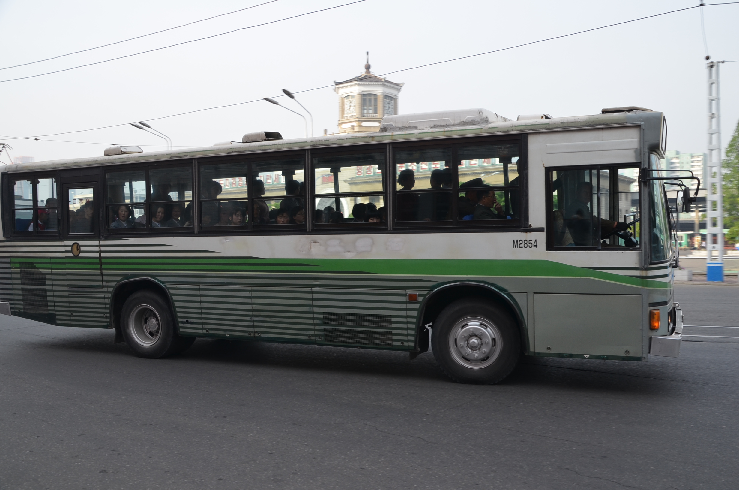 朝鮮バス巡りー 4日間モデルコース 北朝鮮専門旅行会社ジェイエス エンタープライズ