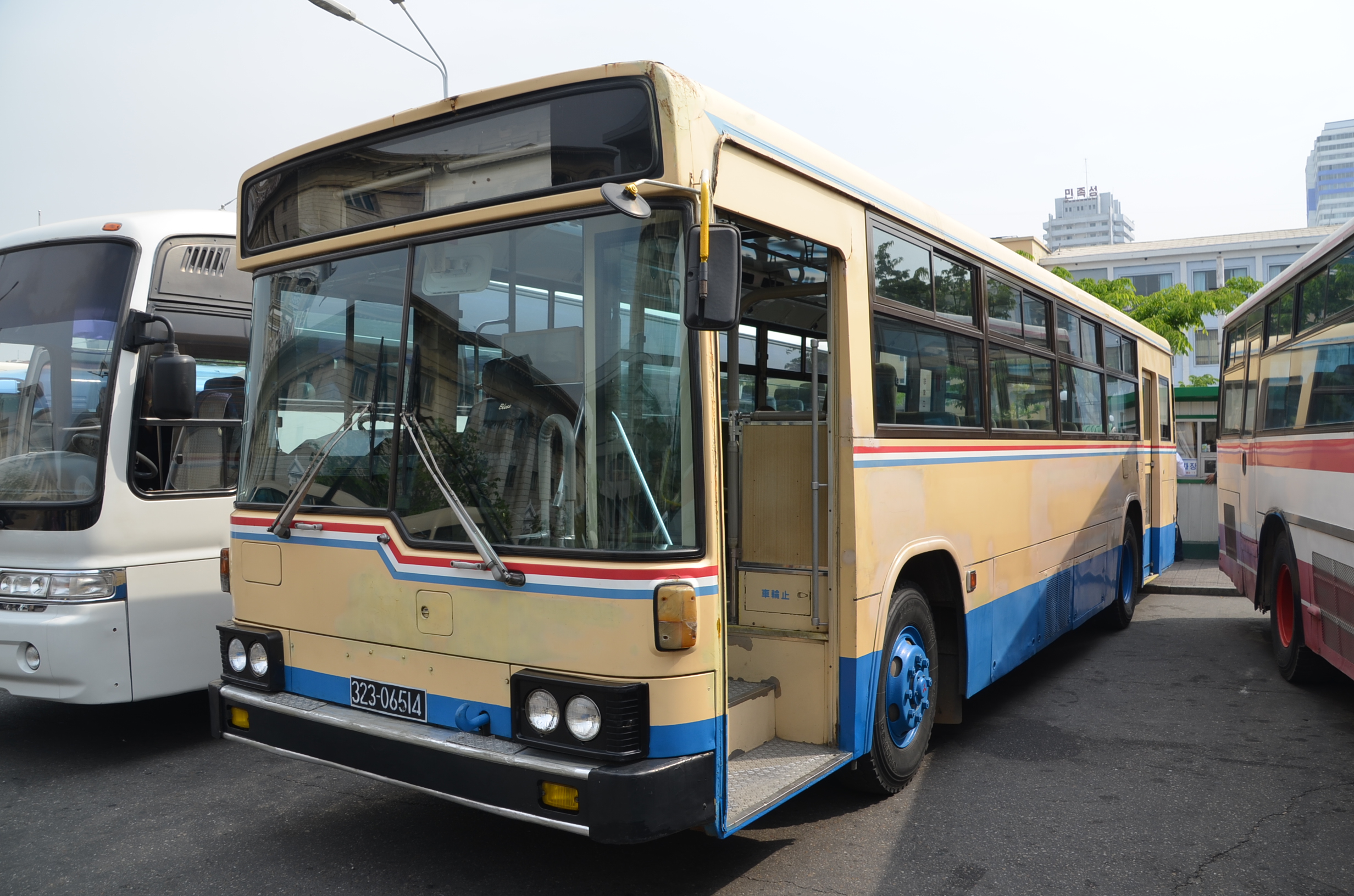 朝鮮バス巡りー 4日間モデルコース 北朝鮮専門旅行会社ジェイエス エンタープライズ